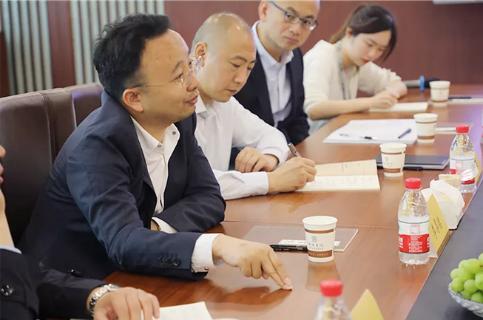 明光市市委书记被LV国际企业文化深深感动 | 深入沟通合作空间广阔